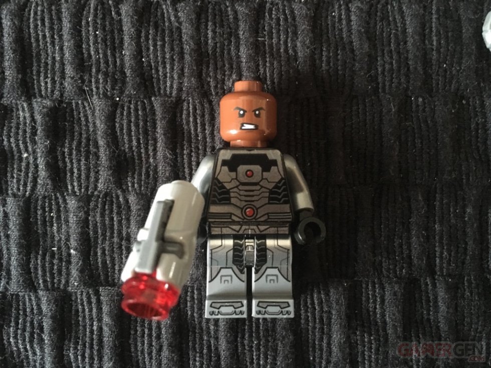 LEGO Dimensions Cyborg photo 28