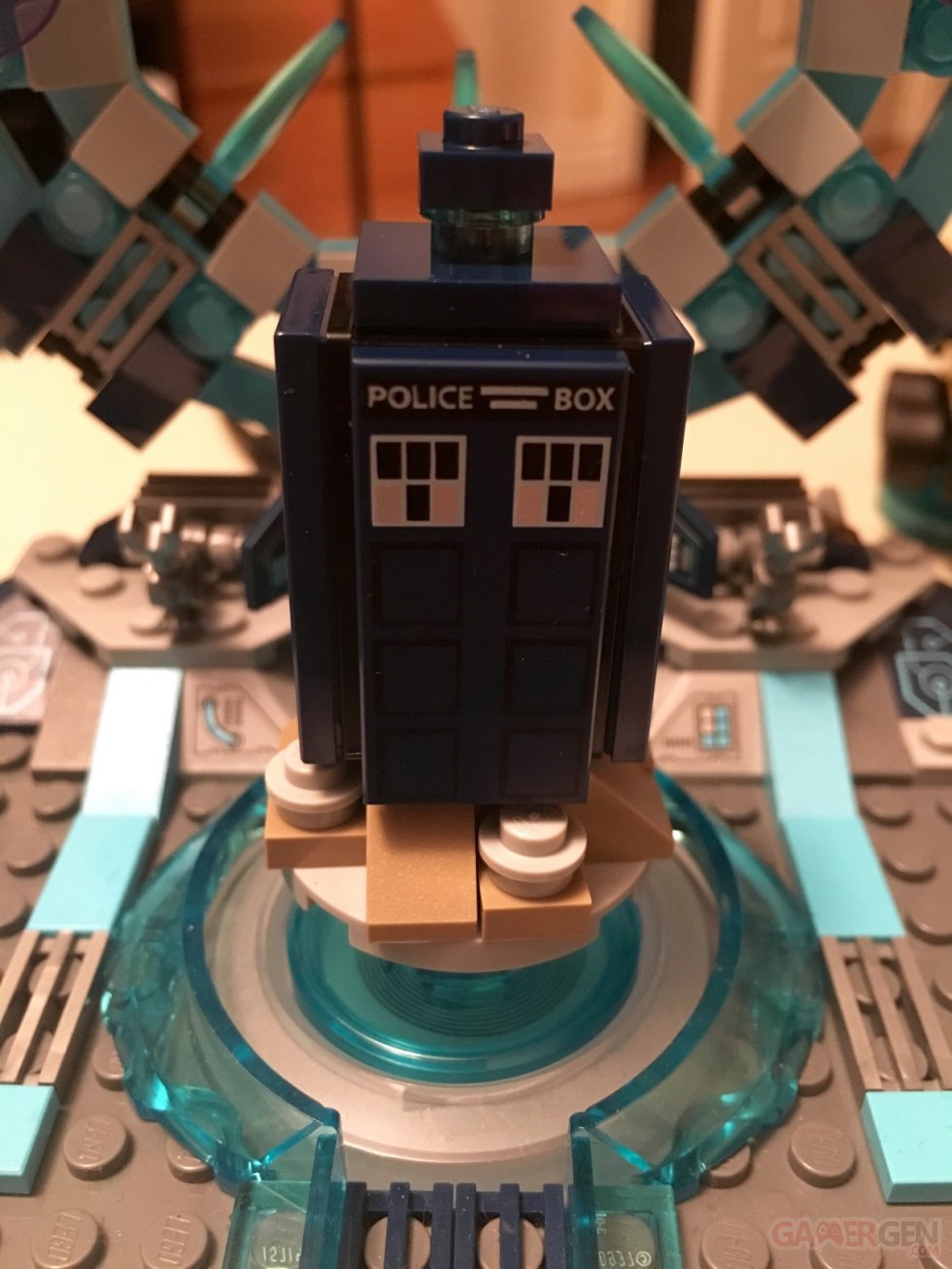 LEGO Dimensions Doctor Who Fun Pack Unboxing deballage tardis k9 - 07