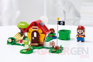 LEGO Super Mario 71367 Mario’s House Yoshi Expansion Set 4