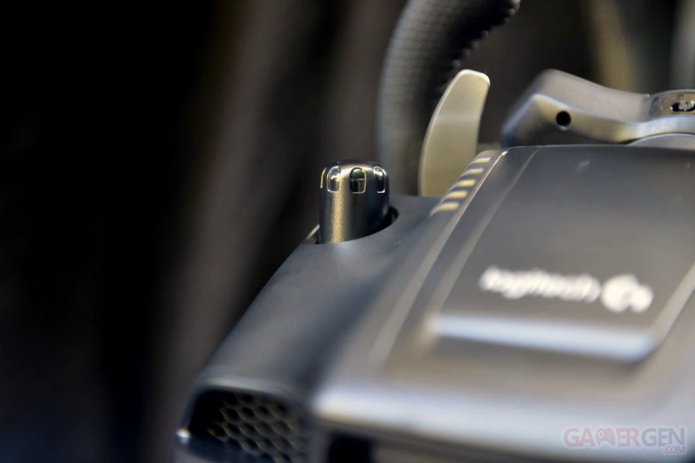 Logitech G29 Volant Ps4 PC UNBOXING 0026 