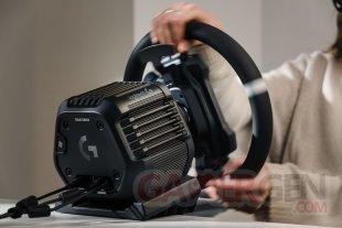 Logitech Racing RS50 01