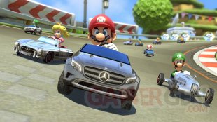 Mario Kart 8 06 08 2014 DLC Mercedez screenshot 1