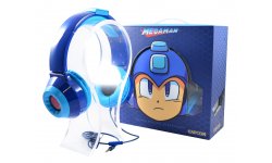 MegaMan Headphones Closed