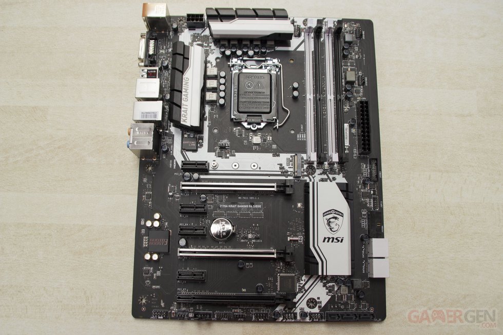 MSI Z170A Krait Gaming R6 Siege Rainbow Six Ubisoft Carte mère Motherboard Intel  Unboxing Déballage Présentation Images Photos GamerGen_com Clint008 (3)