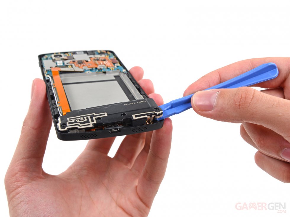 nexus-5-teardown-ifixit- (12)