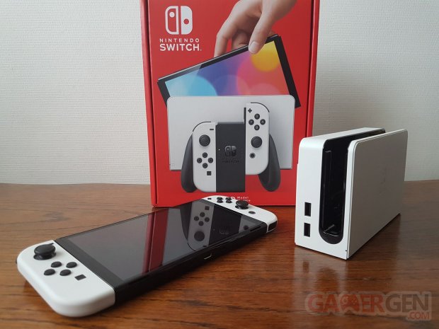 Nintendo Switch OLED unboxing déballage photos 62 06 10 2021