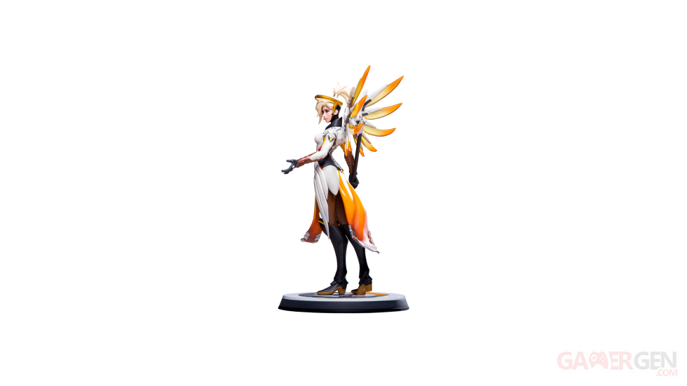 ow-mercy-gold-360-large-02