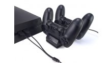 PlayStation PS4 accessoire japon station recharge 22.01.2014  (10)