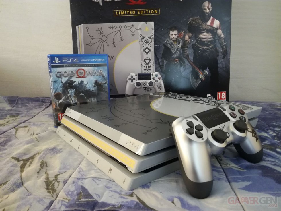 PS4-Pro-Leviathan-Grey-collector-God-of-War-unboxing-déballage-42-19-04-2018