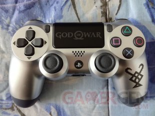 PS4 Pro Leviathan Grey collector God of War unboxing déballage 12 19 04 2018