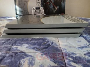 PS4 Pro Leviathan Grey collector God of War unboxing déballage 21 19 04 2018