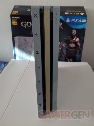 PS4 Pro Leviathan Grey collector God of War unboxing déballage 33 19 04 2018