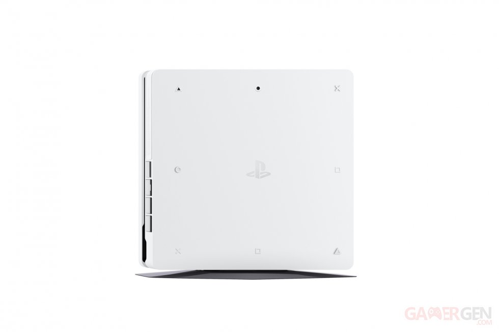 PS4 Slim blanche 3