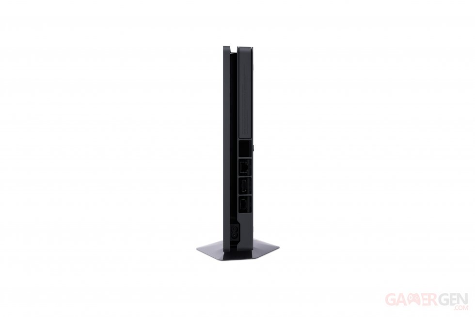 PS4 Slim console images (9)