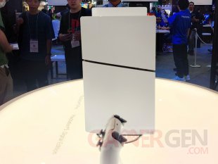 PS5 Pro Slim Comparaison TGS 2024 images photos (3)