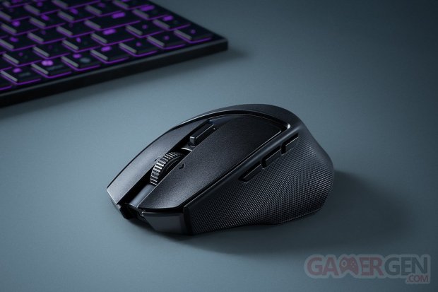 Razer Basilisk Mobile02