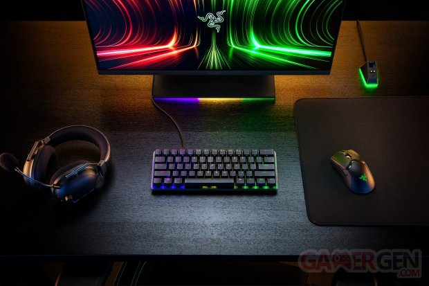 Razer Huntsman Mini Analog Setup2