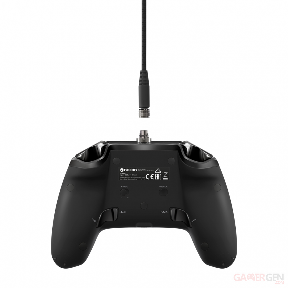 Revolution Pro Controller manette PS4 images couleurs (32)