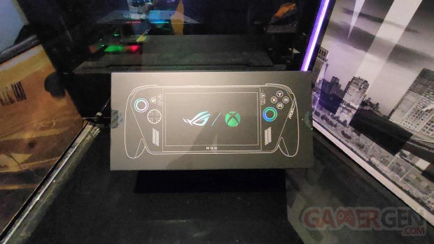 ROG XBOX ALLY X Deballage photo image UNBOXING (4).