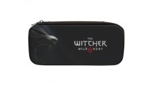 RS7936_1515657-01_NSW_Stealth-Case_Witcher3_1_Hero_R