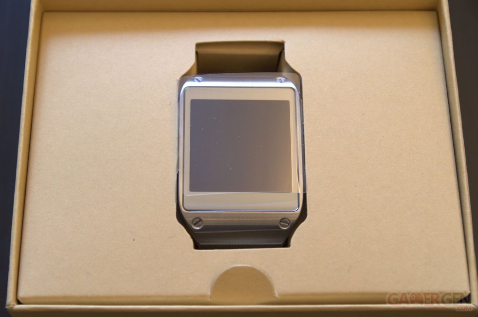samsung-galaxy-gear-unboxing-deballage- (2)