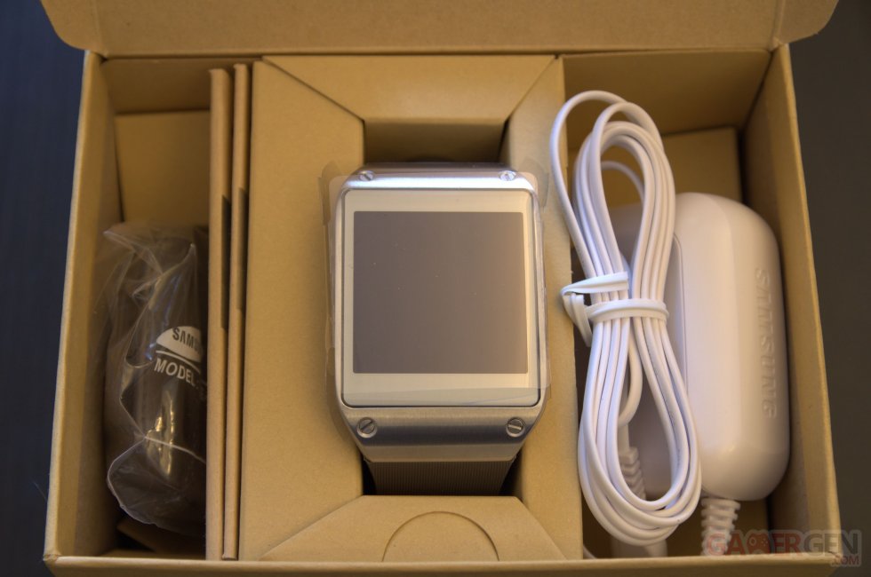 samsung-galaxy-gear-unboxing-deballage- (3)