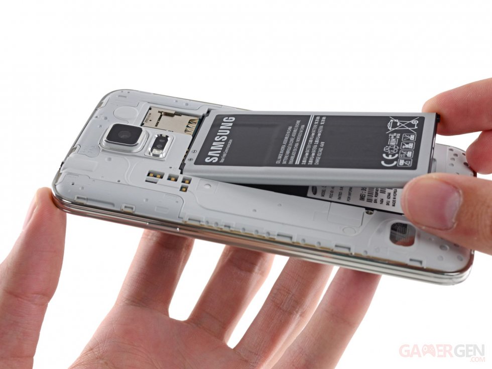 samsung-galaxy-s5-teardown-demontage-ifixit- (23)