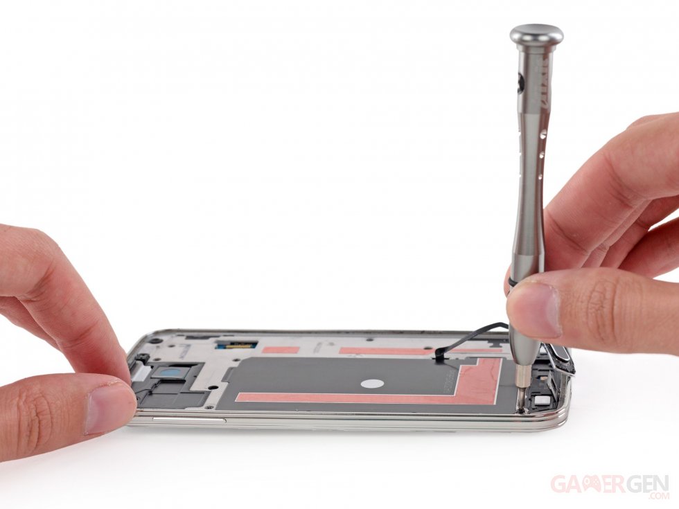 samsung-galaxy-s5-teardown-demontage-ifixit- (29)