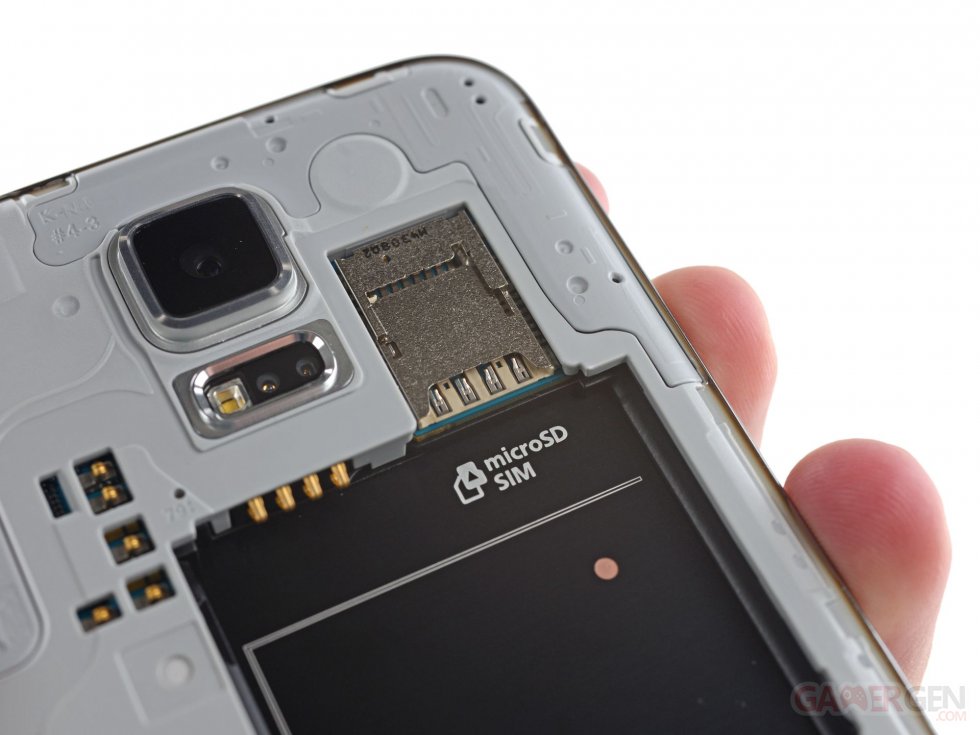 samsung-galaxy-s5-teardown-demontage-ifixit- (30)