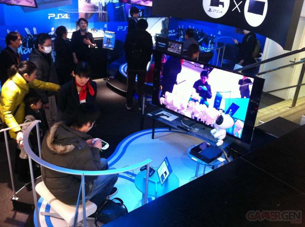 Sony Building PS4 Event Tokyo Ginza 03.01.2014  (15)