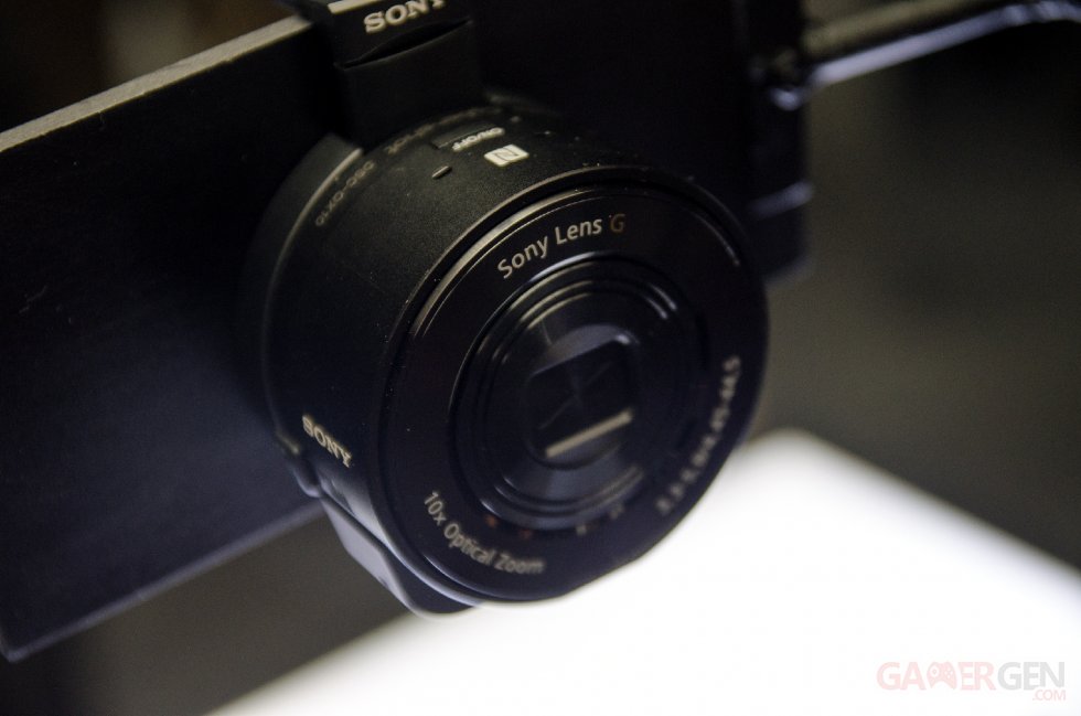 sony-smart-lens-qx10- (1)