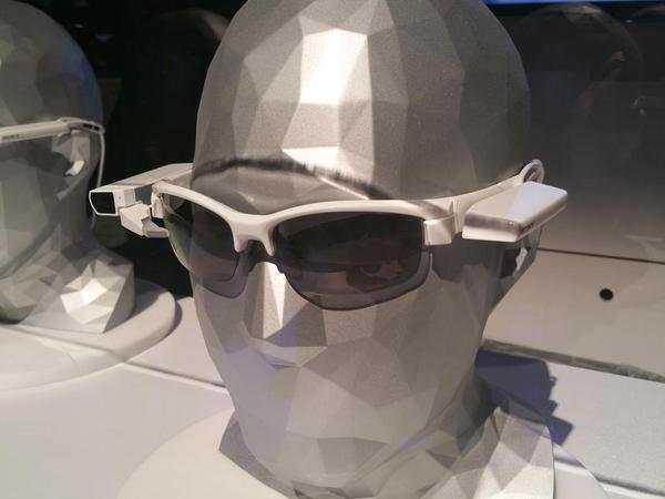 sony-smarteyeglass-ces2015- (2)