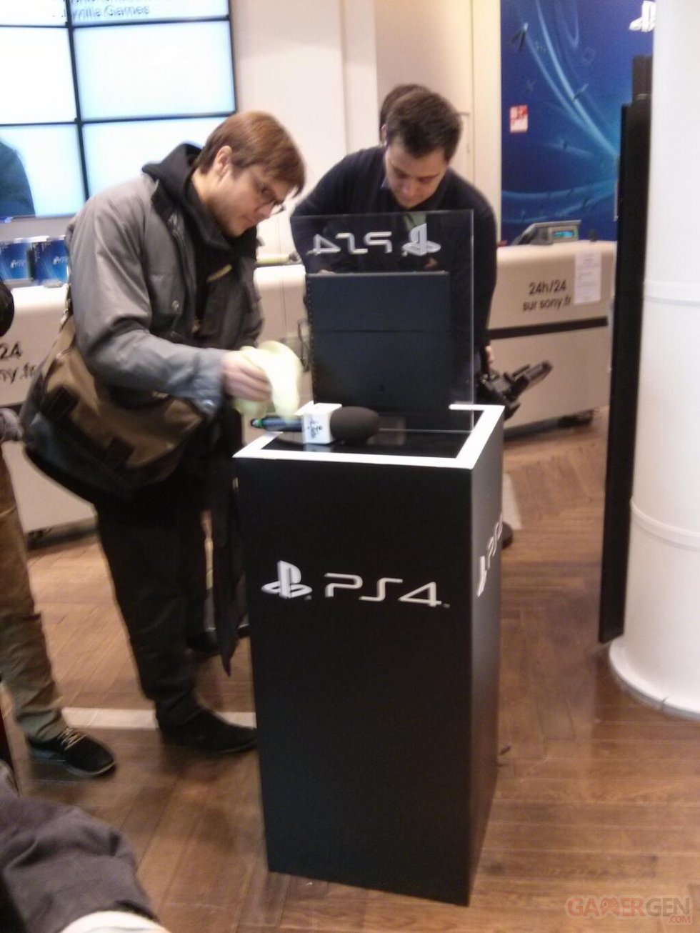 Sortie PS4 sony store paris 0003