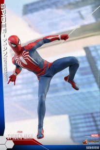 Spider Man Advanced Suit figurine 03 30 07 2018