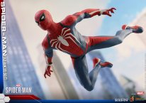 Spider Man Advanced Suit figurine 07 30 07 2018