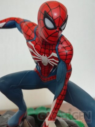 Spider Man collector unboxing déballage 43 09 09 2018
