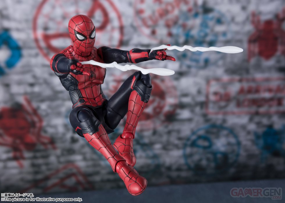spider-man-far-from-home-figurine2-figuarts