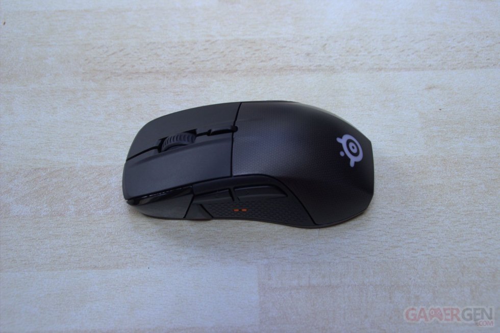 SteelSeries Rival 700 Unboxing Souris Gaming Gamer OLED Déballage Boîte Packaging GamerGen_com Clint008 (13)