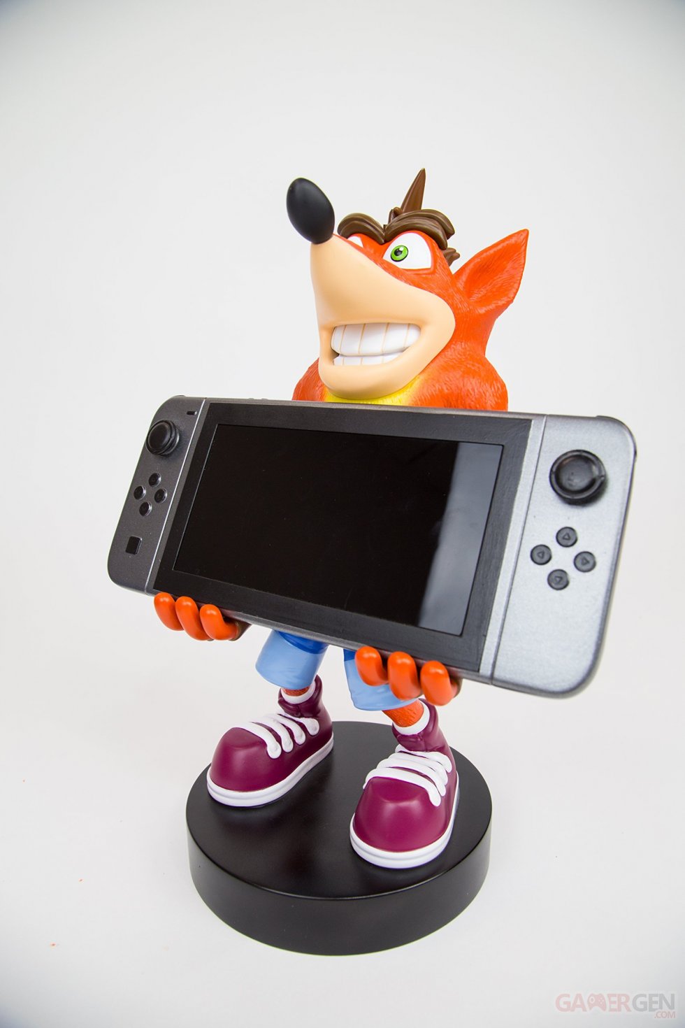 Switch  support accessoire Crash Bandicoot (6)