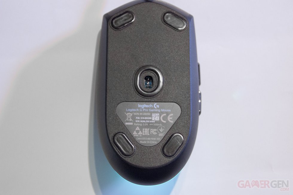 TEST - Logitech Pro Gaming Mouse souris gamers joueurs sobre efficace (9)