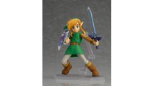 The Legend of Zelda A Link Between Worlds figurine Link (2)