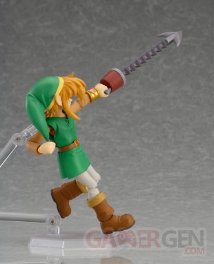 The Legend of Zelda A Link Between Worlds figurine Link (3)