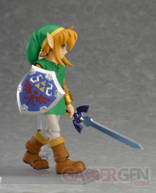 The Legend of Zelda A Link Between Worlds figurine Link (4)