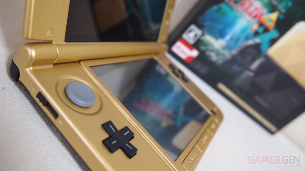 The Legend of Zelda  A Link Between Worlds unboxing deballage 26.12.2013 (11)