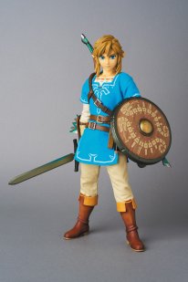 The Legend of zelda Breath of the Wild figurine Link images (2)