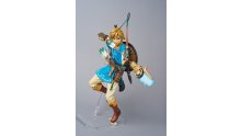 The Legend of zelda Breath of the Wild figurine Link images (6)