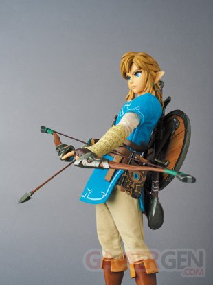 The Legend of zelda Breath of the Wild figurine Link images (7)