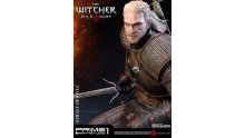 the-witcher-wild-hunt-geralt-of-rivia-statue-prime1-902851-02
