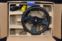 Thrustmaster T300 RS Unboxing volant  (6)