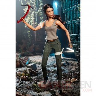 Tomb Raider Lara Croft Barbie Mattel Figurines images (10)